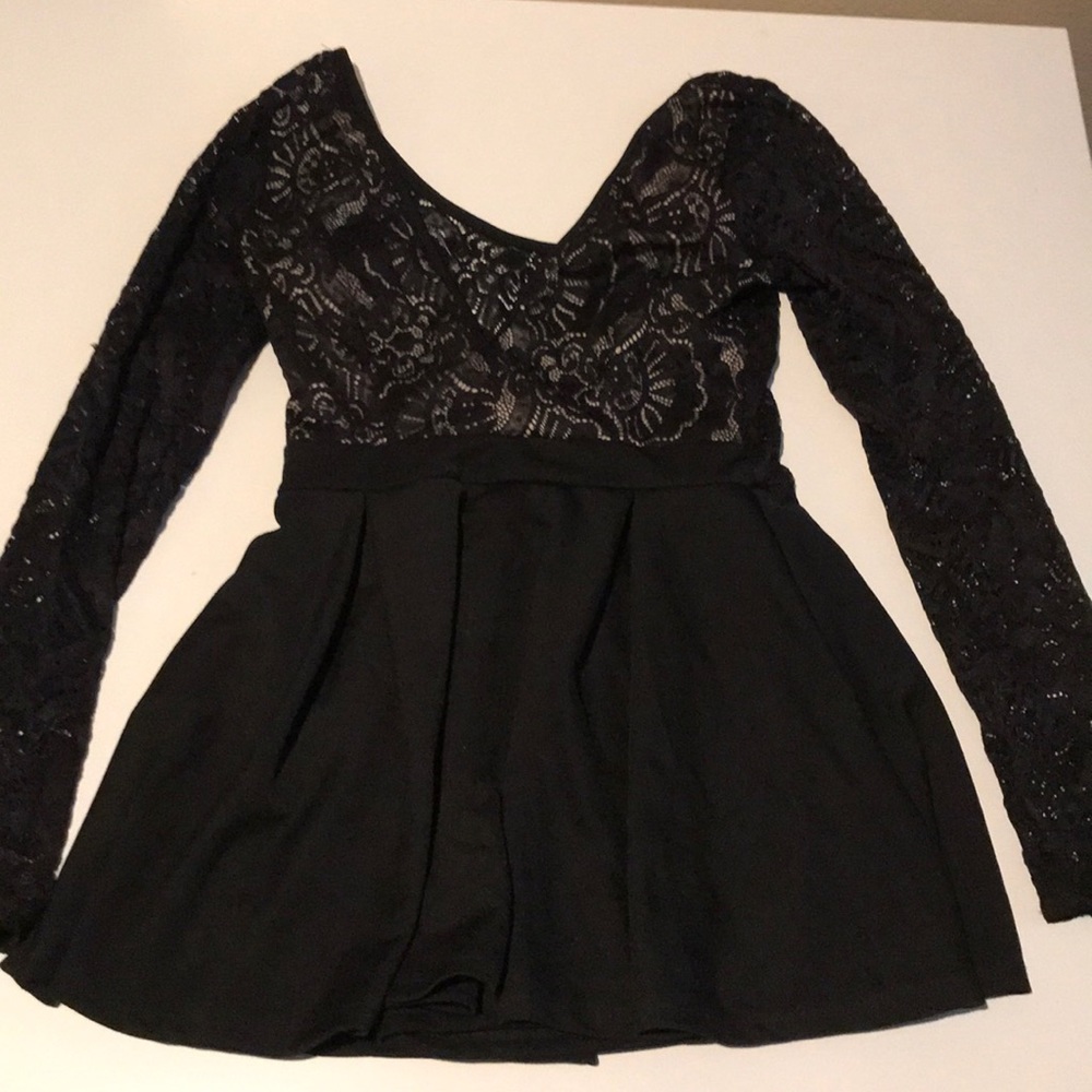 Love Culture Black lace long sleeve romper size S